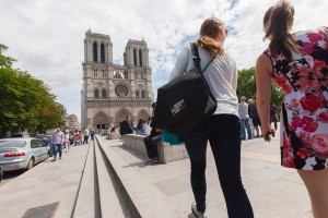 aup-students-at-notre-dame